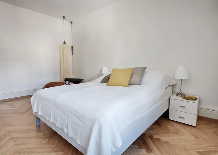 Am Pavillon Bed & Kitchen לינה וארוחת בוקר 3*