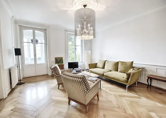 לינה וארוחת בוקר Am Pavillon Bed & Kitchen