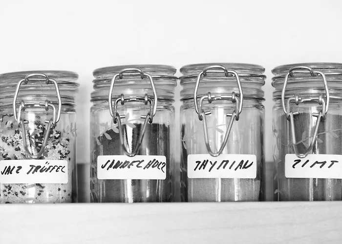 לינה וארוחת בוקר Am Pavillon Bed & Kitchen